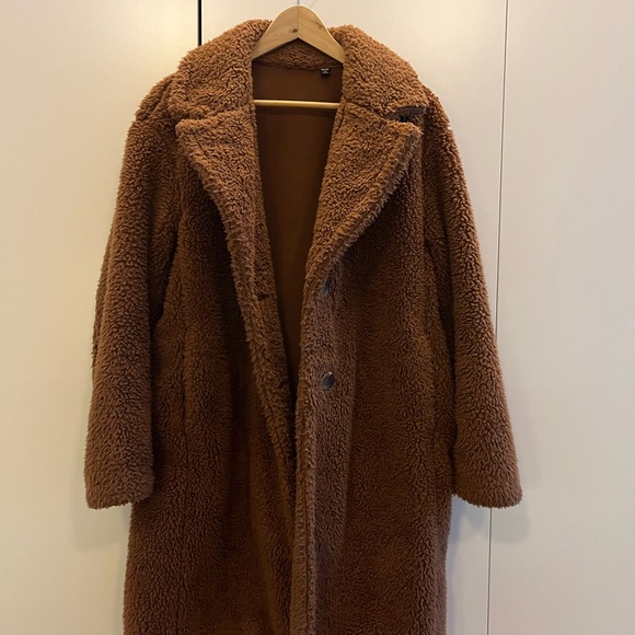 Uniqlo Cozy Brown Teddy Coat - Picture 4 of 6
